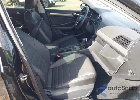 2021 Volkswagen Jetta 1.4T R-Line/1.4T S/1.4T Se из США, поврежденный, VIN 3VWC57BU3MM039608